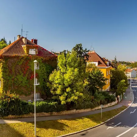 Prague Days - Bright Apartments - Fast Wifi - Quiet Area Exterior photo
