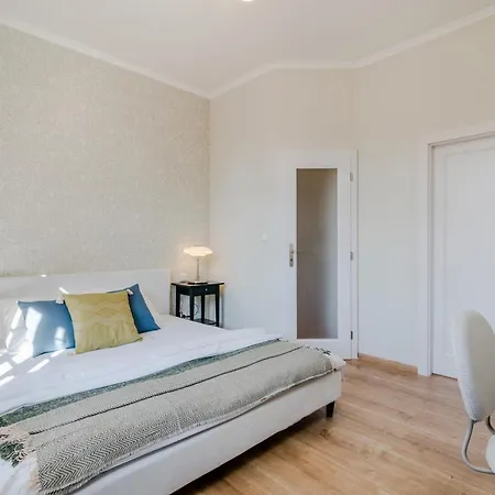 Prague Days - Bright Apartments - Fast Wifi - Quiet Area Exterior photo